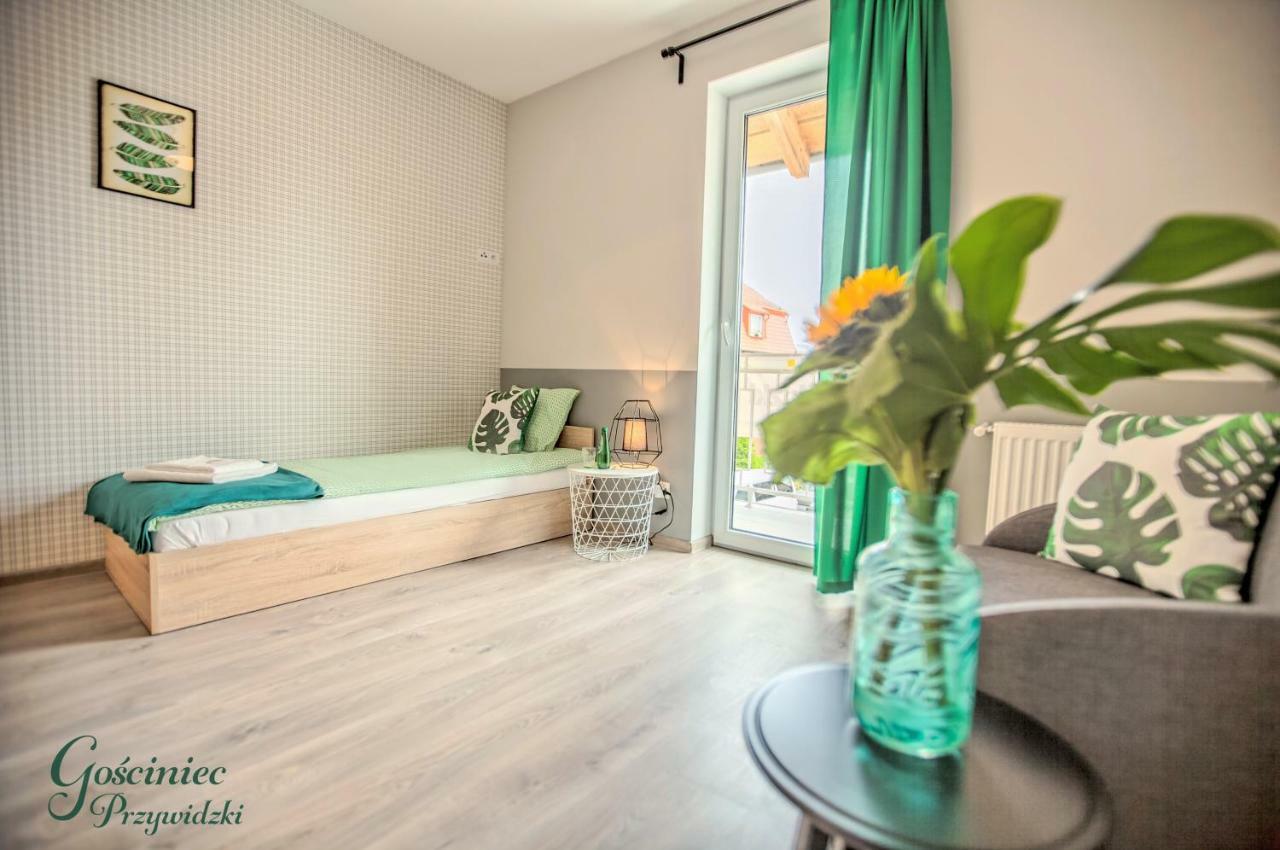 Gosciniec Przywidzki Bed & Breakfast Przywidz  Exterior photo